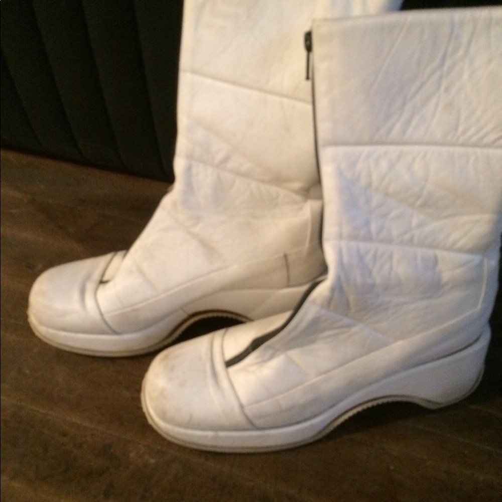 White leather boots